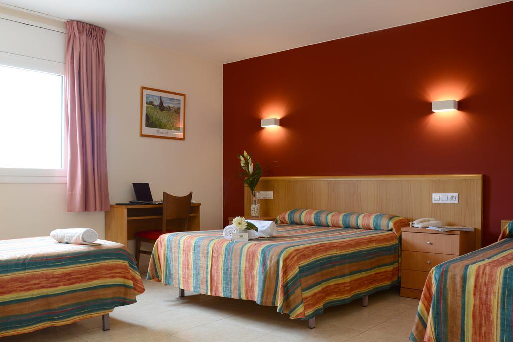 Hotel Europa Figueres  Exterior photo